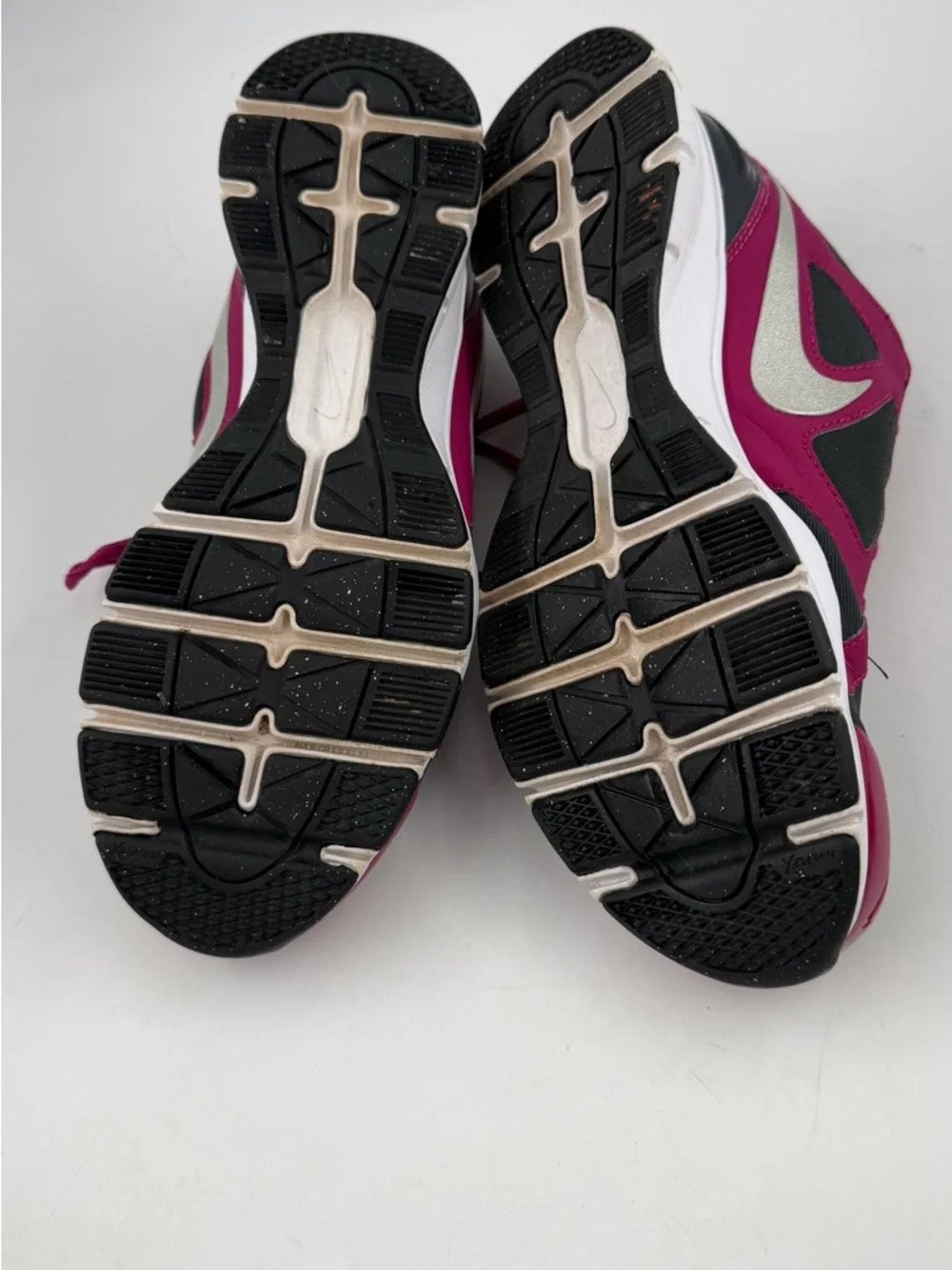 Nike excellent preowned